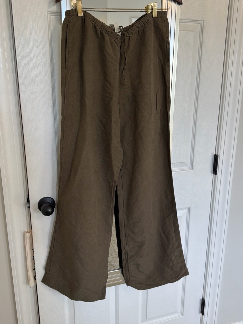 Olive green women’s linen Relaxed Drawstring Pants